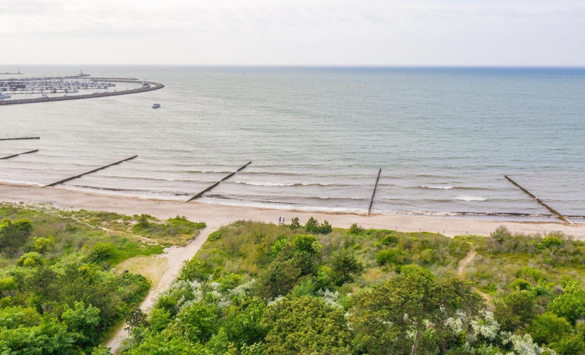 רוסטוק Villa Schmidt - Strandhaus Direkt Am Meer Mit Sauna, Sport Und Duenengarten II מראה חיצוני תמונה