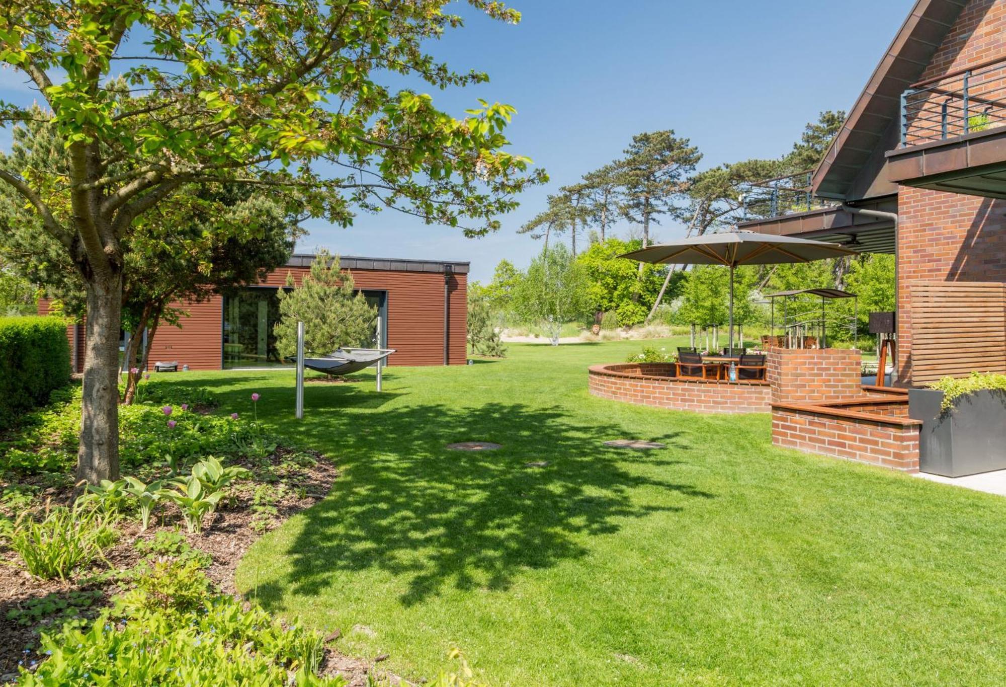 רוסטוק Villa Schmidt - Strandhaus Direkt Am Meer Mit Sauna, Sport Und Duenengarten II מראה חיצוני תמונה